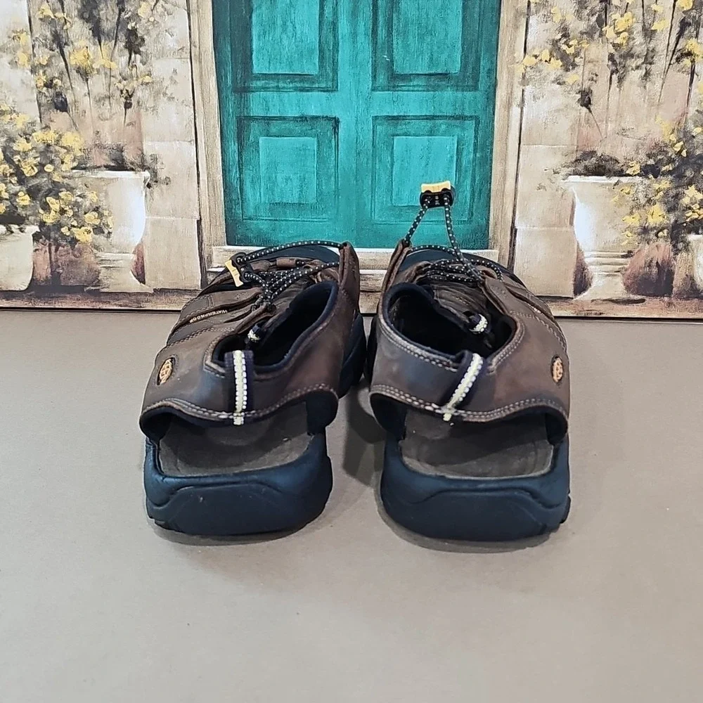 KEEN CLOSED TOE SANDALS MENS 12 BROWN WATERPROOF LEATHER